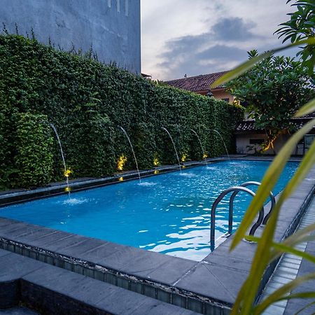 D Ajenk Boutique Guesthouse Kejayan المظهر الخارجي الصورة